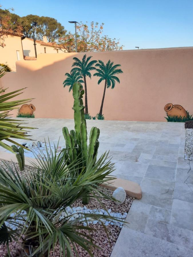 Chambre D'Hotes Dans Villa Diane La Londe-les-Maures Esterno foto